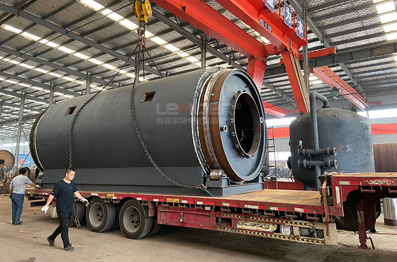 100個(gè)隨手扔掉的一次性塑料餐盒就能煉2kg油，廢塑料煉油出油率分析